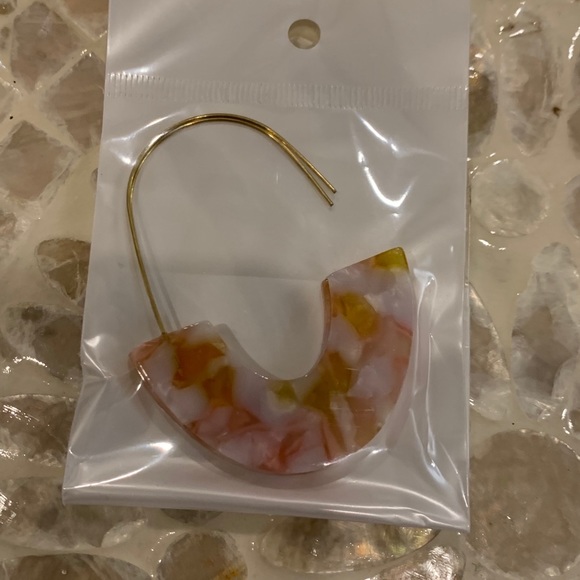 Colorful acrylic earrings-9 pairs for $10.00 - Picture 6 of 9